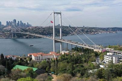 İstanbul Boğazı gemi trafiğine kapatıldı