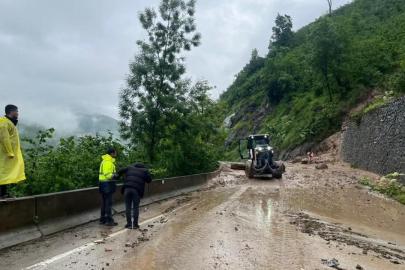 Ordu'nun bazı ilçelerinde sağanak etkili oldu