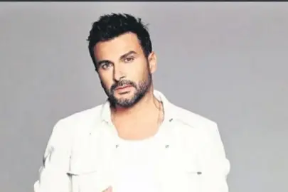 30 yıllık müzik yolculuğuna özel kutlama