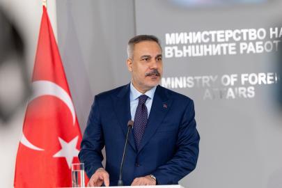 Bakan Fidan: Bir an önce taraflar müzakere masasına dönmeli