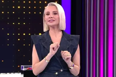 Esra Erol'la 'Var Mısın Yok Musun' bu akşam atv'de!