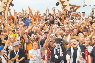 Hull City taraftarlarıyla Kemer’de buluştu!