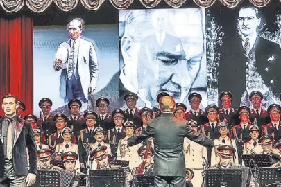 Kızılordu Korosu 5 şehirde 7 konser verecek
