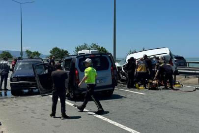 Ters yöne giren yaşlı sürücü kazaya neden oldu: 2 ölü, 3 yaralı