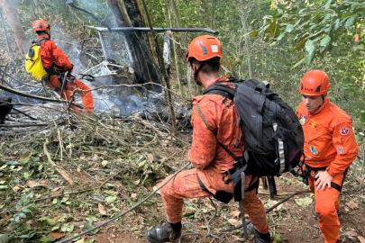 Brezilya'da helikopter düştü, 4 kişi öldü