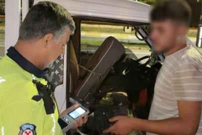 Polis uygulamasını görünce arıza numarası yaptı! 295 bin liralık ceza yedi