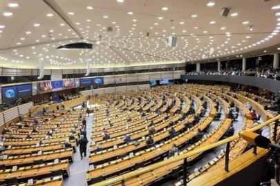 Avrupa Parlamentosu merkez sağında "Made in EU" çatlağı