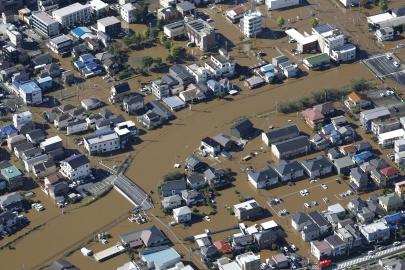 Japonya'yı Dujuan Tayfunu vurdu: 4 ölü, 22 yaralı